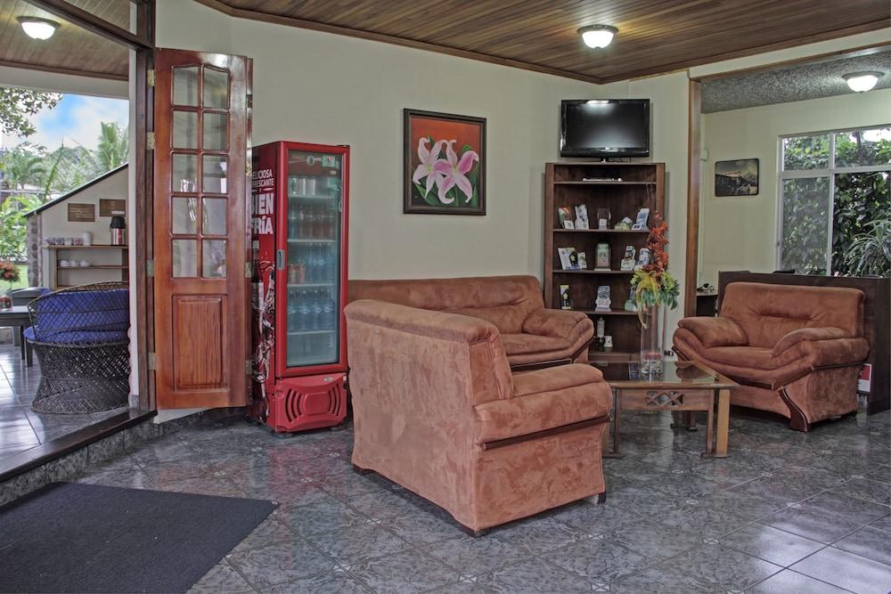 San Bosco Inn La Fortuna ภายนอก รูปภาพ